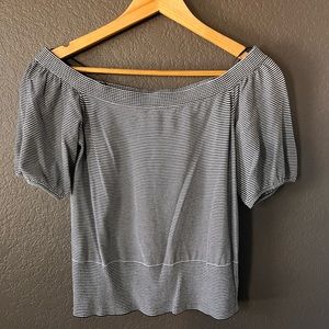 Woman’s off the shoulder short sleeve shoulder top